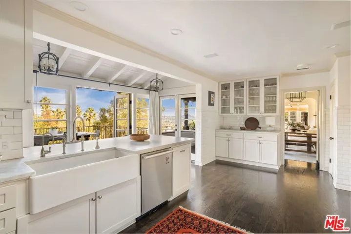 4778 Bonvue Avenue, Los Angeles, California 90027