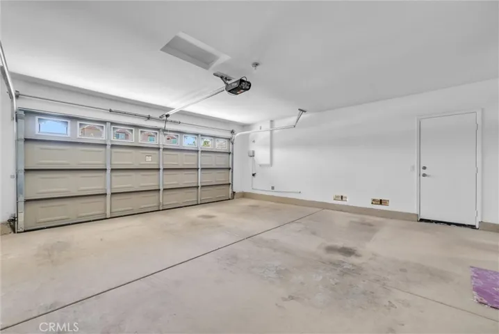 Finished 2-car garage.