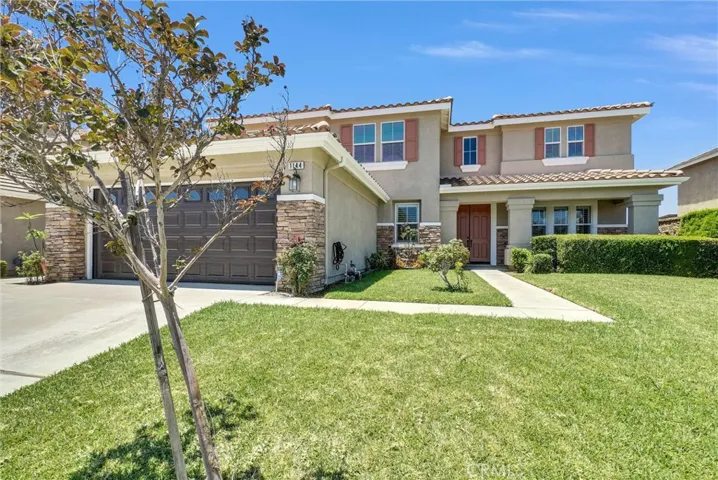 Beautiful curb appeal.