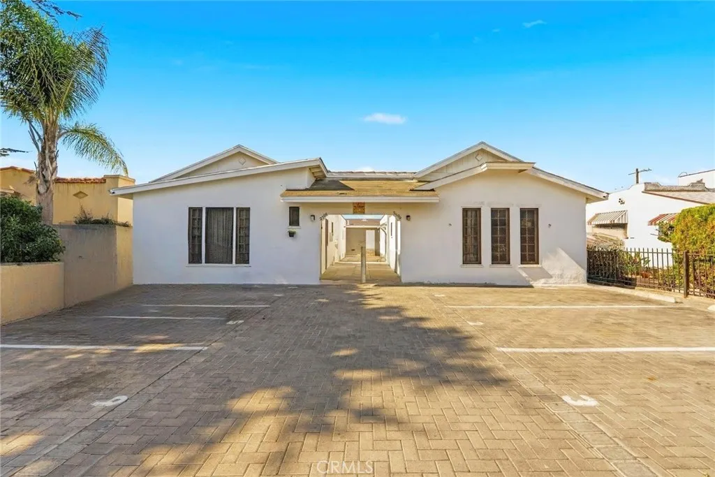 2500 Hill, Huntington Park, California 90255 — photo 5