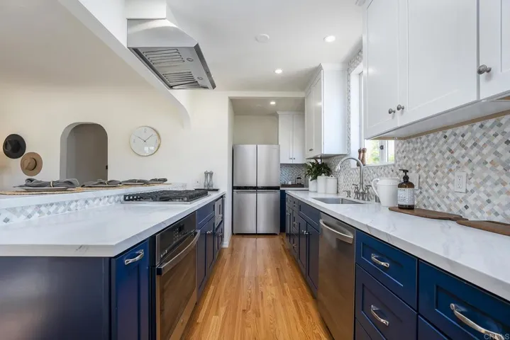 3120 Curtis, San Diego, California 92106