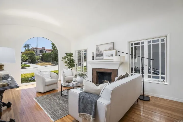3120 Curtis, San Diego, California 92106