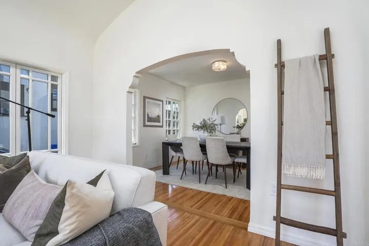 3120 Curtis, San Diego, California 92106