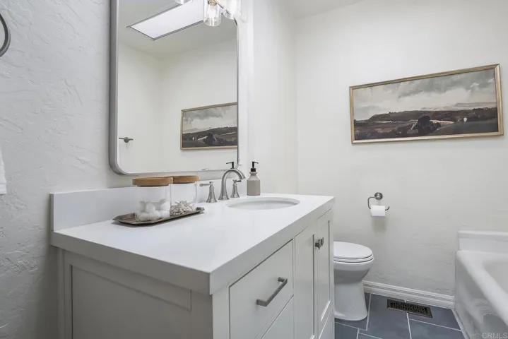 3120 Curtis, San Diego, California 92106
