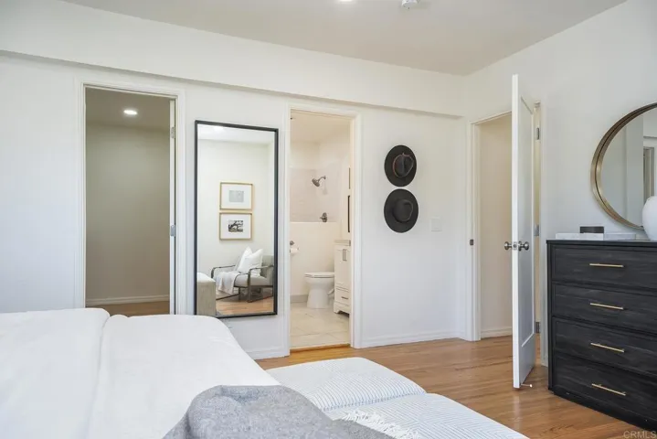 3120 Curtis, San Diego, California 92106