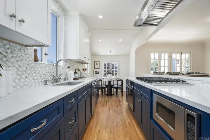 3120 Curtis, San Diego, California 92106