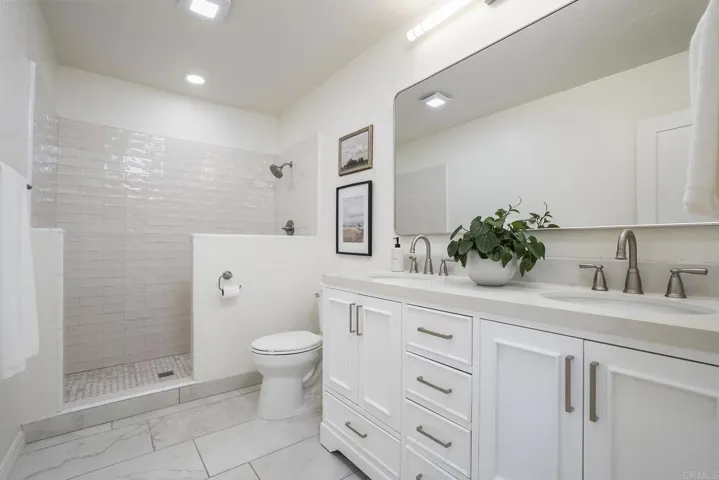 3120 Curtis, San Diego, California 92106