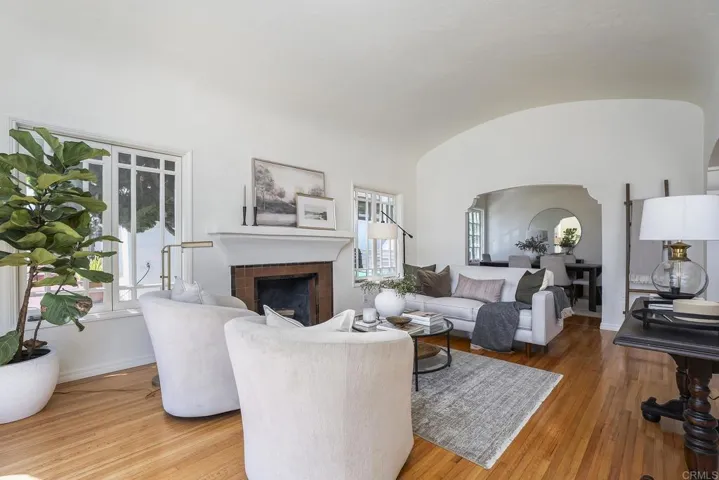 3120 Curtis, San Diego, California 92106