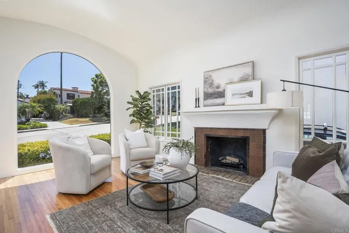 3120 Curtis, San Diego, California 92106