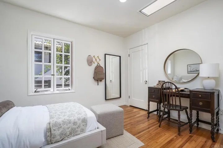 3120 Curtis, San Diego, California 92106