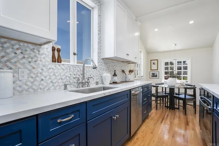 3120 Curtis, San Diego, California 92106
