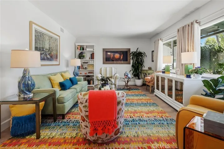 22240 Hart, Canoga Park, California 91303