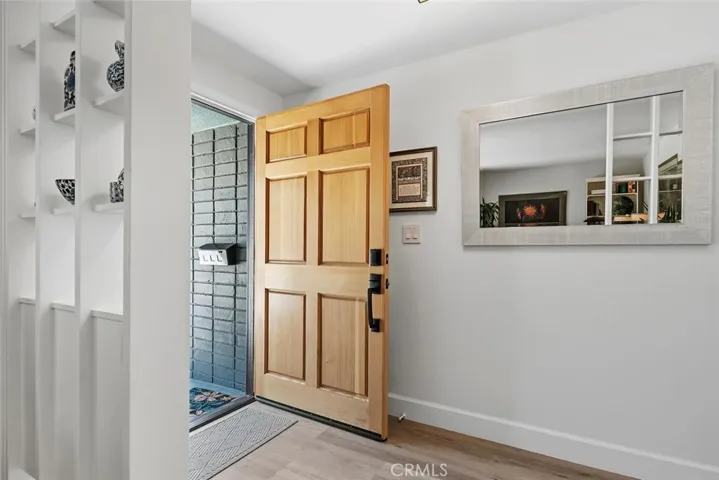 22240 Hart, Canoga Park, California 91303