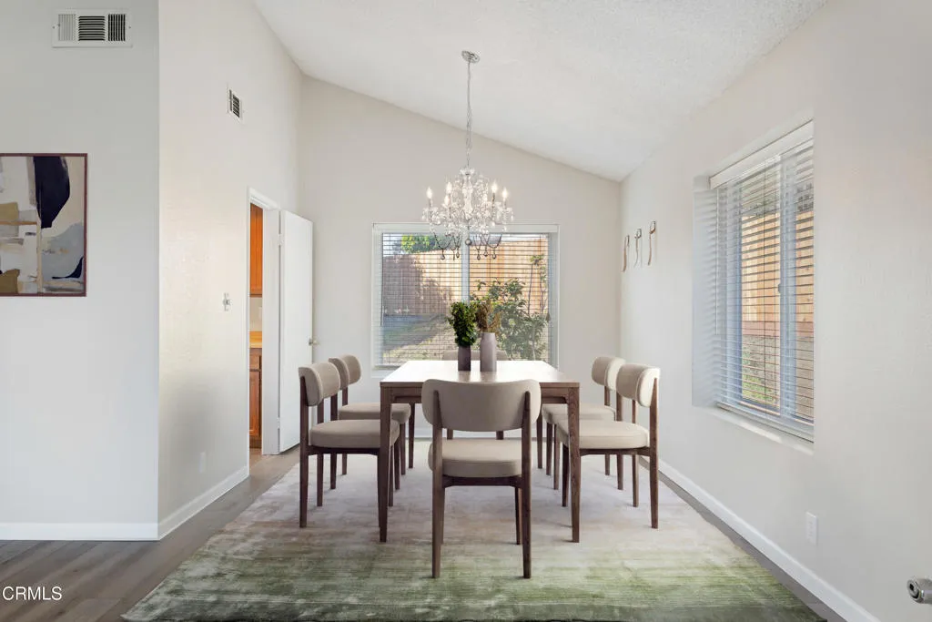 VIRTUAL STAGED 2302_PANDA_PLACE_08-Dinin
