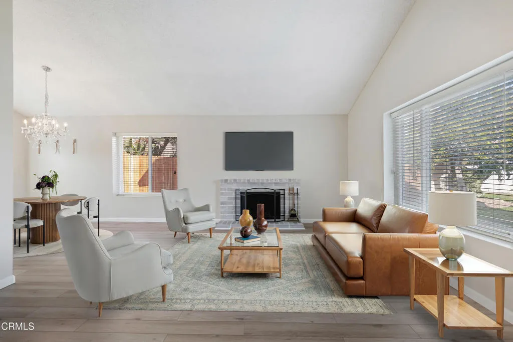 VIRTUAL STAGED 2302_PANDA_PLACE_07-Livin