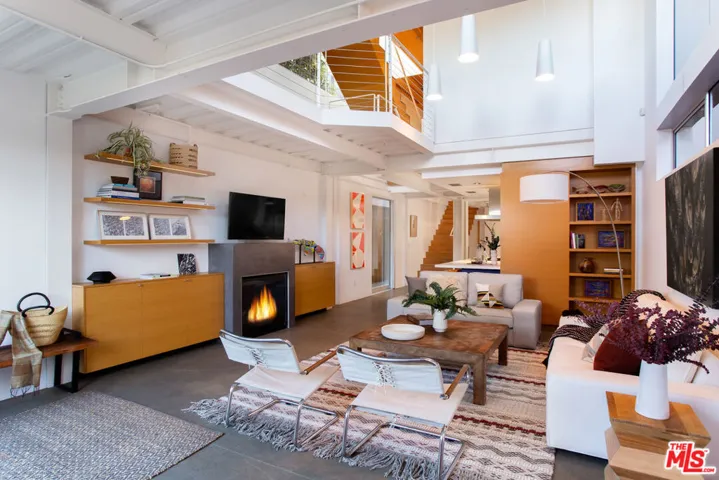 234 Grand Boulevard, Venice, California 90291
