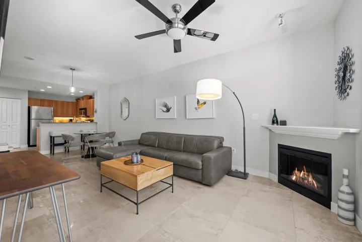 300 W Beech 204, San Diego, California 92101