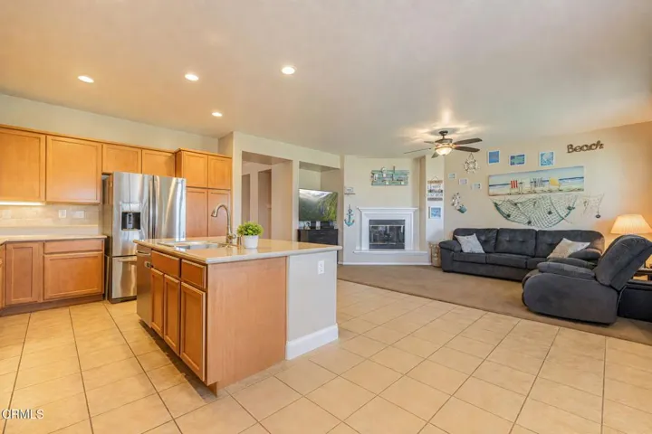 21-web-or-mls-Kitchen 3