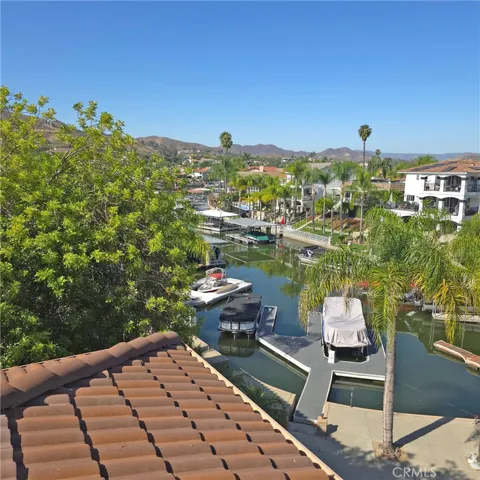 30127 White Wake, Canyon Lake, California 92587