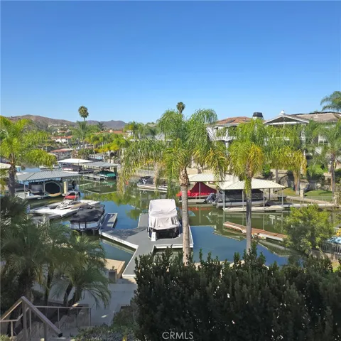 30127 White Wake, Canyon Lake, California 92587