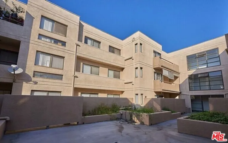 435 S Virgil Avenue 113, Los Angeles, California 90020