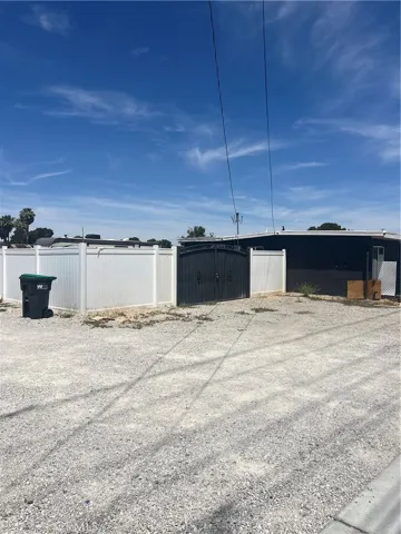 43119 20th W, Lancaster, California 93534