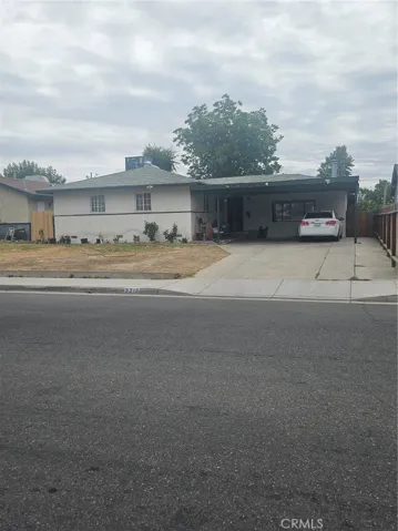 Front Of 3216 Laurel Dr. Bakersfield