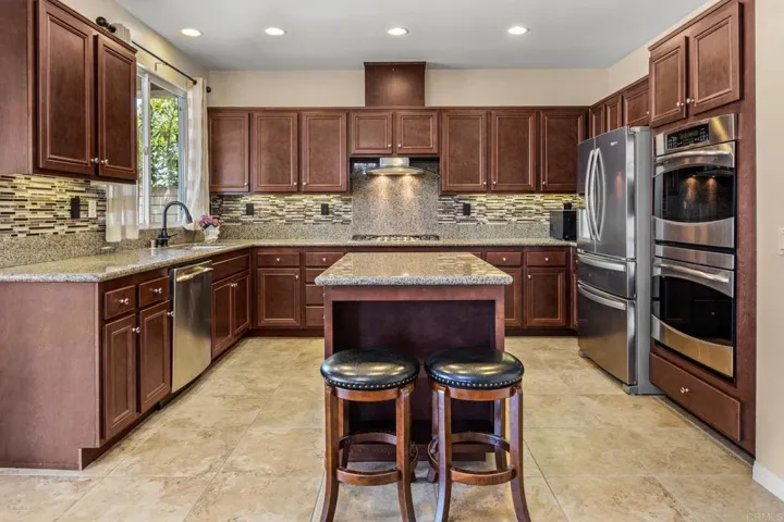 5168 Bay Crest Lane, San Diego, California 92154