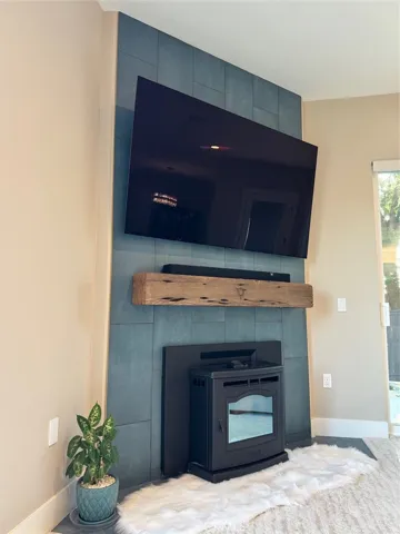 Wood pellet stove