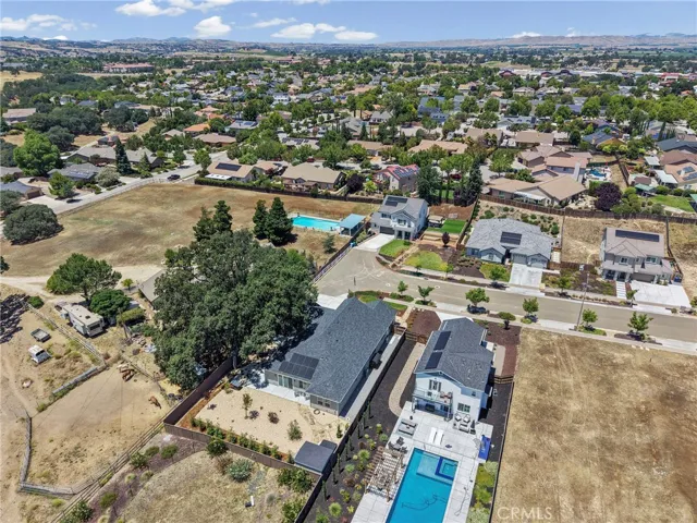 1908 Catahoula Court, Paso Robles, California 93446