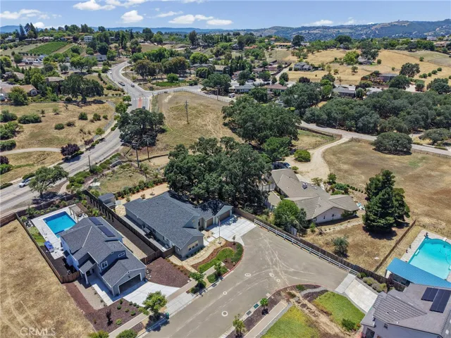 1908 Catahoula Court, Paso Robles, California 93446