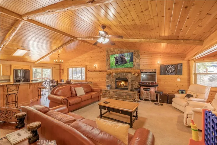 166 N Teakwood Drive, Big Bear Lake, California 92315