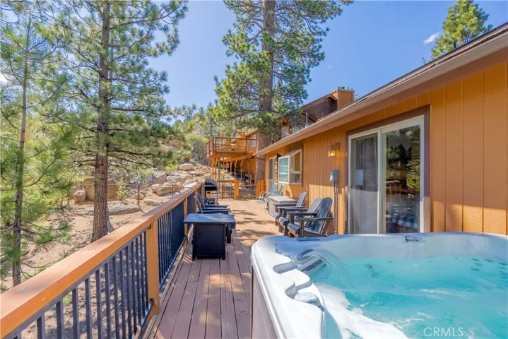 166 N Teakwood Drive, Big Bear Lake, California 92315