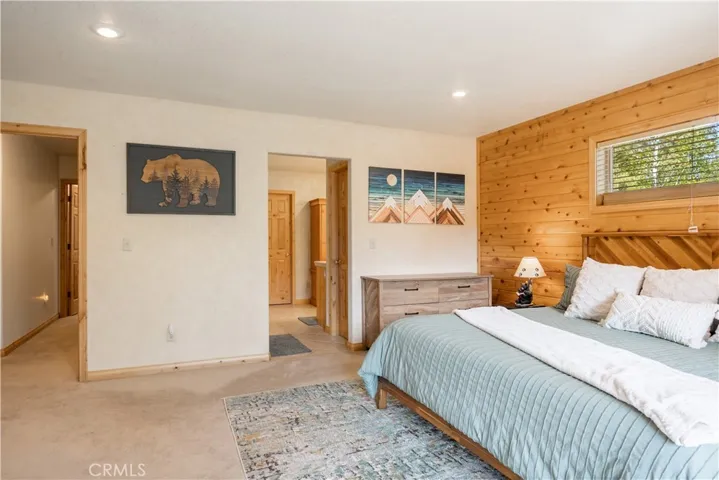 166 N Teakwood Drive, Big Bear Lake, California 92315
