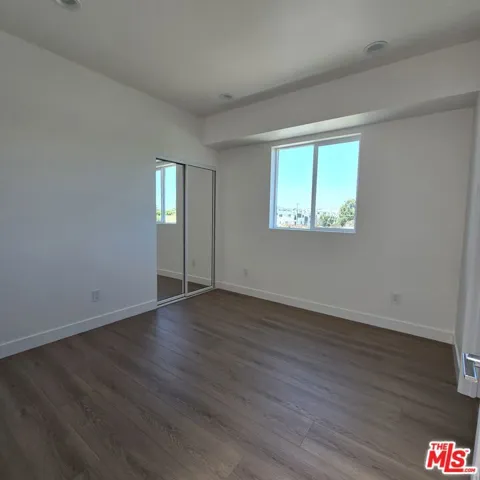 10827 1/2 Peach Grove Street 1/2, North Hollywood, California 91601