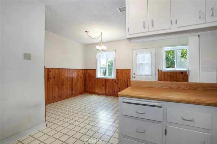 15201 Spinning Avenue, Gardena, California 90249