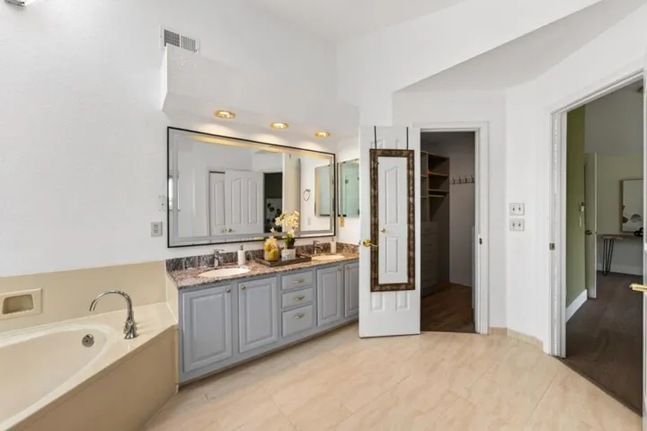 3808 Thompson Creek Court, San Jose, California 95135