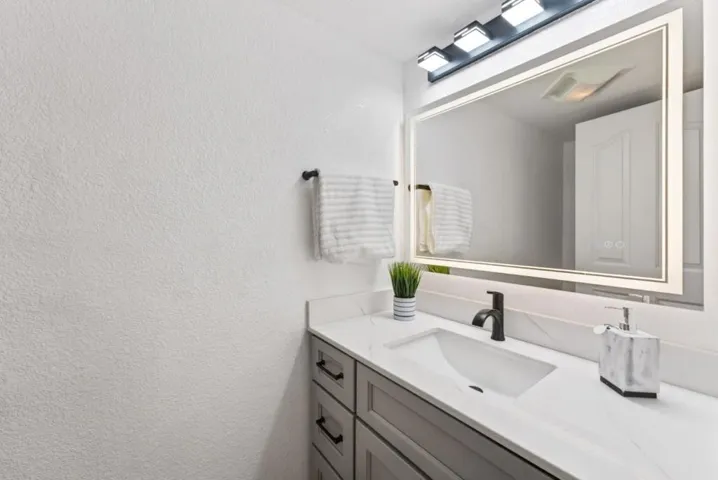 3808 Thompson Creek Court, San Jose, California 95135