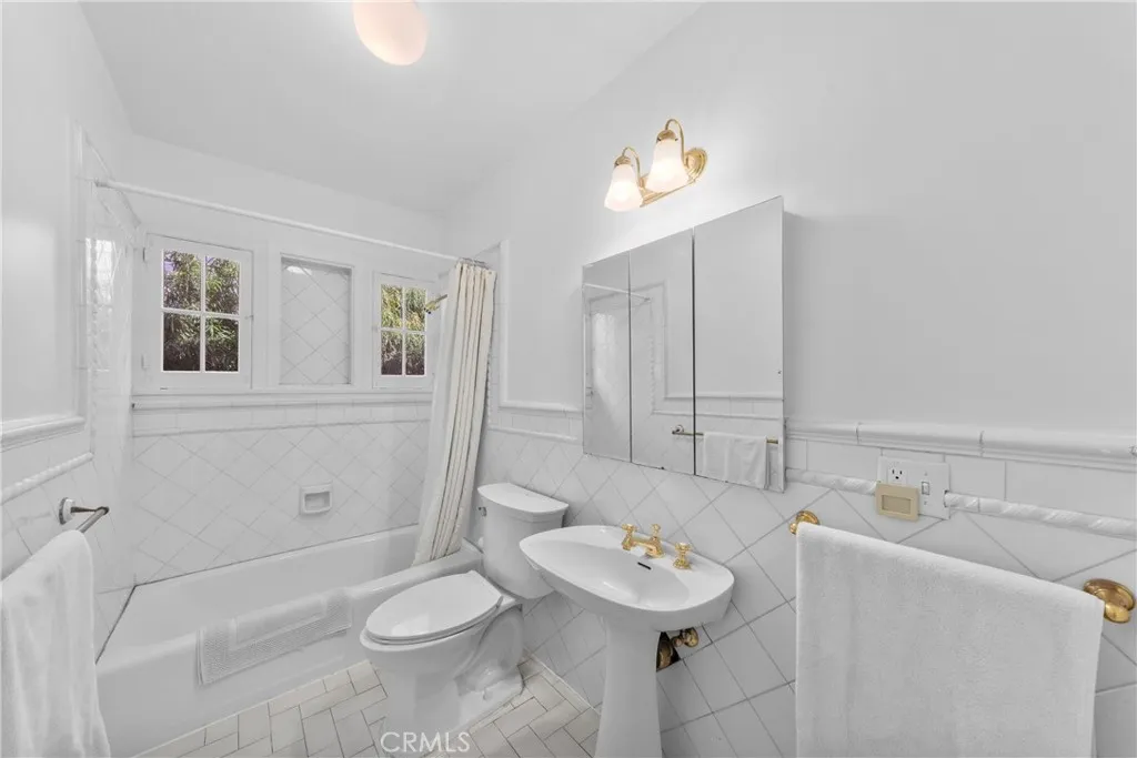 Main level bathroom