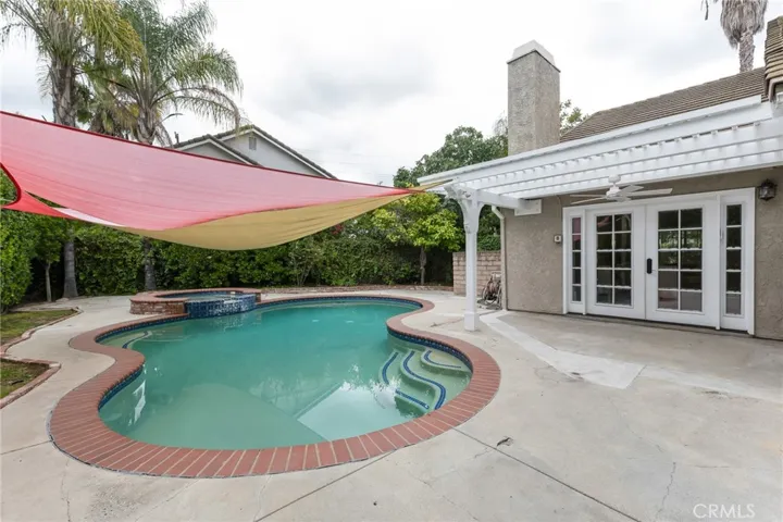 Pool & Patio