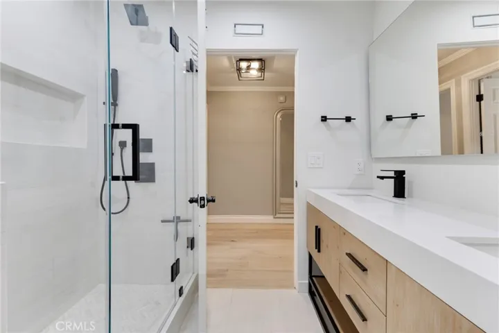 Upstairs Bathroom With Walk In Shower
