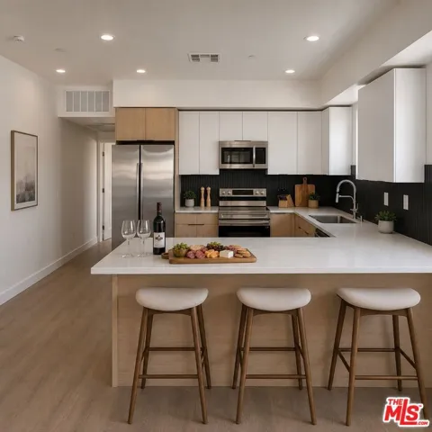 10829 Peach Grove Street 2, North Hollywood, California 91601