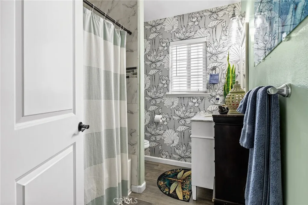 Hall Bathroom