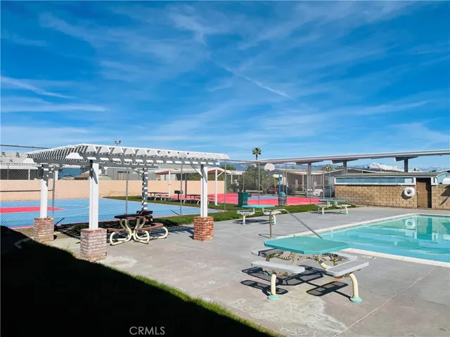 17400 Valley Boulevard 95, Fontana, California 92335