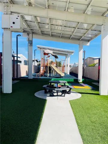 17400 Valley Boulevard 95, Fontana, California 92335