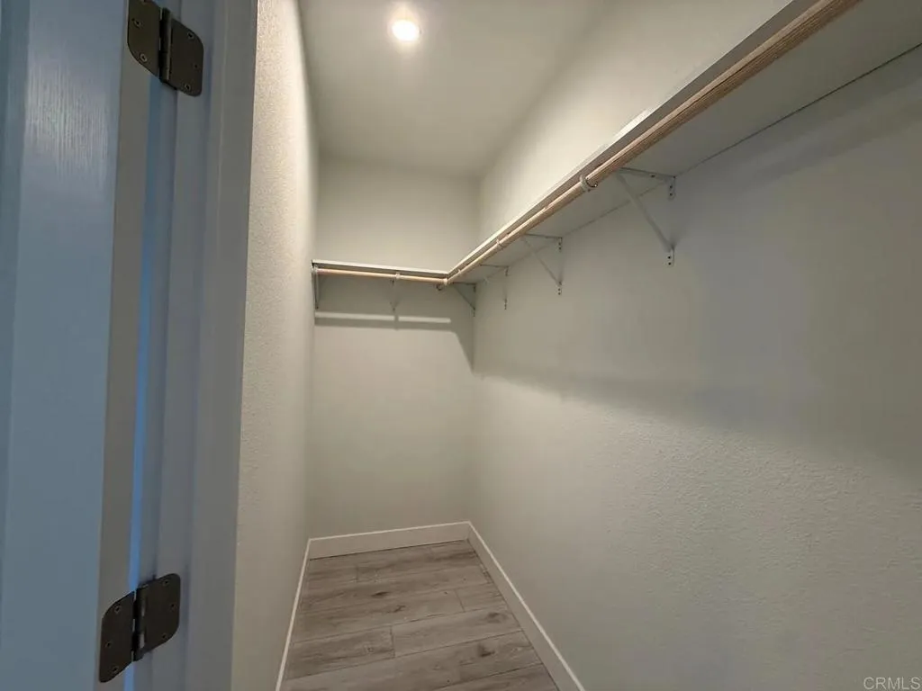 walk in closet