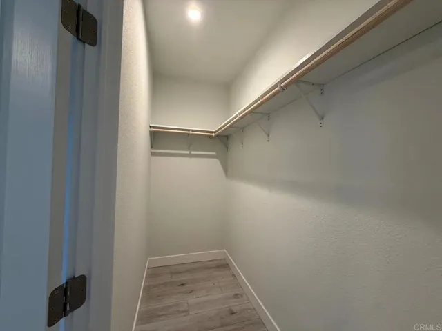 walk in closet