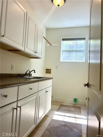 25292 De Salle, Laguna Hills, California 92653
