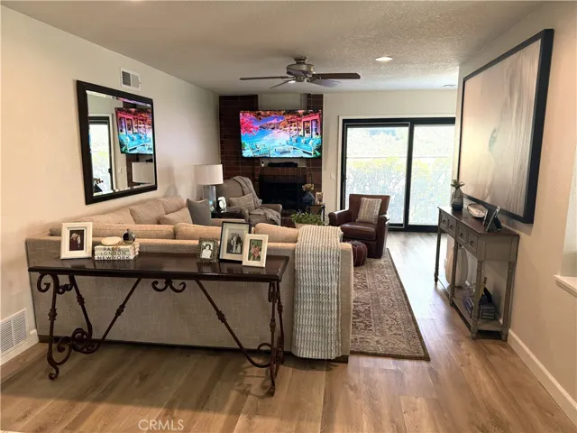 27972 Gallina, Mission Viejo, California 92692