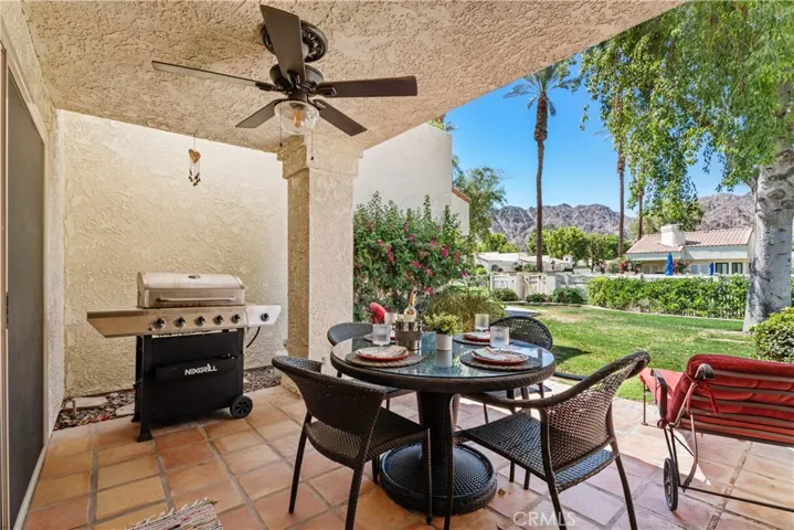 Welcome to 77129 Calle Mazatlan in the Santa Rosa Cove.